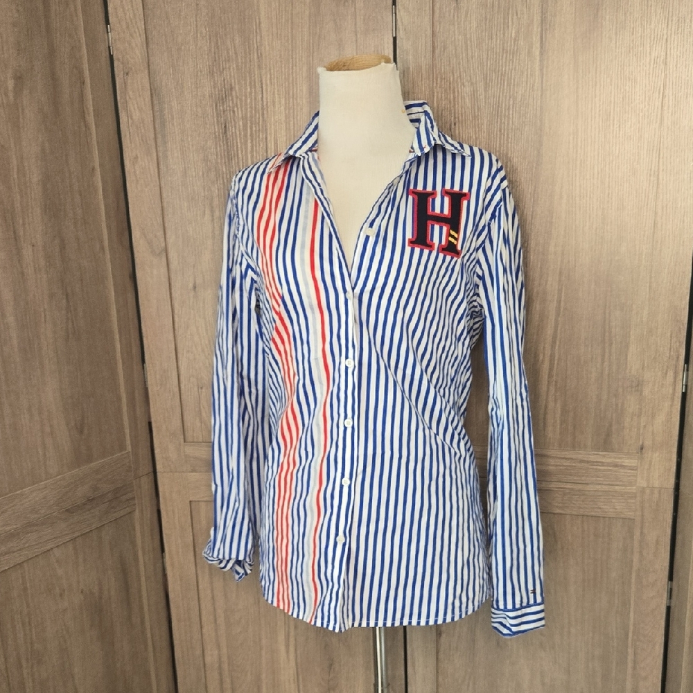 Tommy Hilfiger Striped Shirt Women’s Medium Relaxed Fit Logo Button Down